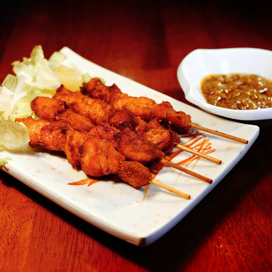 We Thai Cuisine restaurant has a relaxed setting and a friendly atmosphere. Seating 30-35 people we are suitable for families, groups of friends as well as parties.